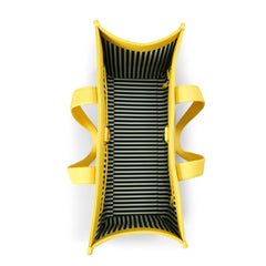 Saramiller_SMB2002-024_botanicyellow