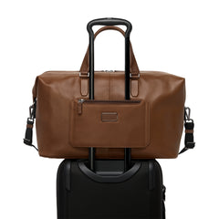 Tumi_154135_cognac_bombe
