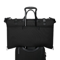 Tumi_161821_black