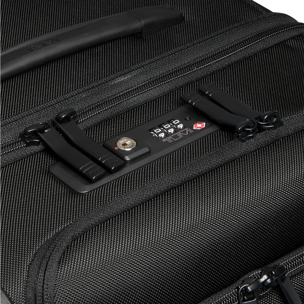 Tumi_161824_black