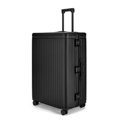 carl_friedrik_CF00109_black