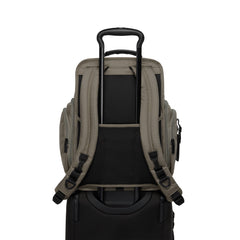 Tumi_158957_grey_alloy