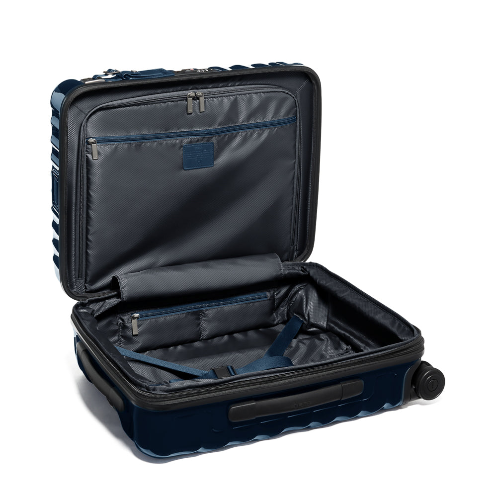 Tumi_139684_1596_navy