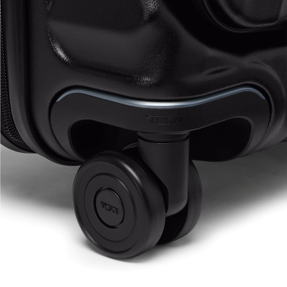 Tumi_158992_black_textured