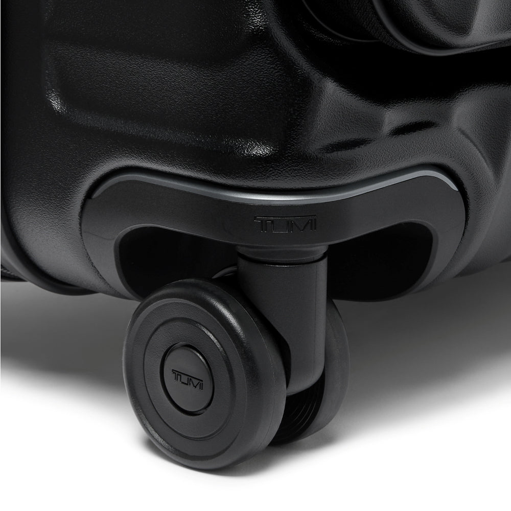 Tumi_158996_black_textured