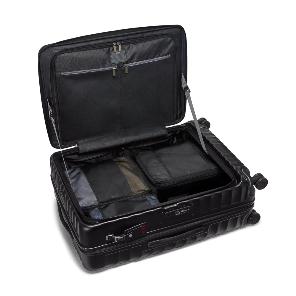 Tumi_158996_black_textured