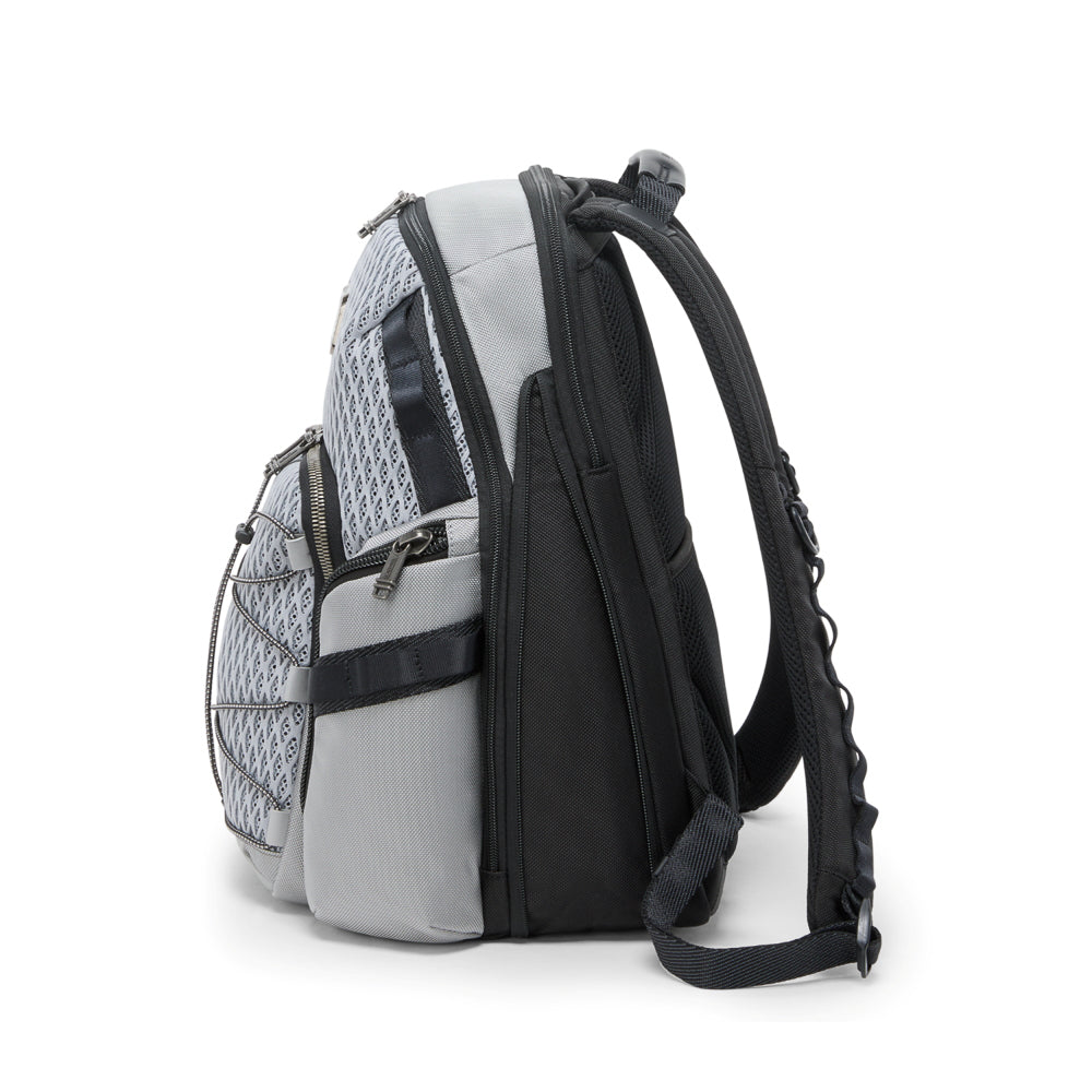 Tumi_156510_pearl_grey