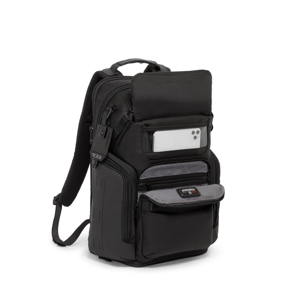 tumi_146689_black