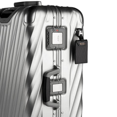 tumi_36864_silver