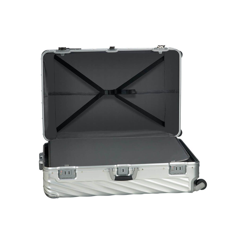 tumi_36847_silver