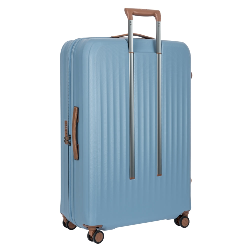 Brics_BAH08454_sky
