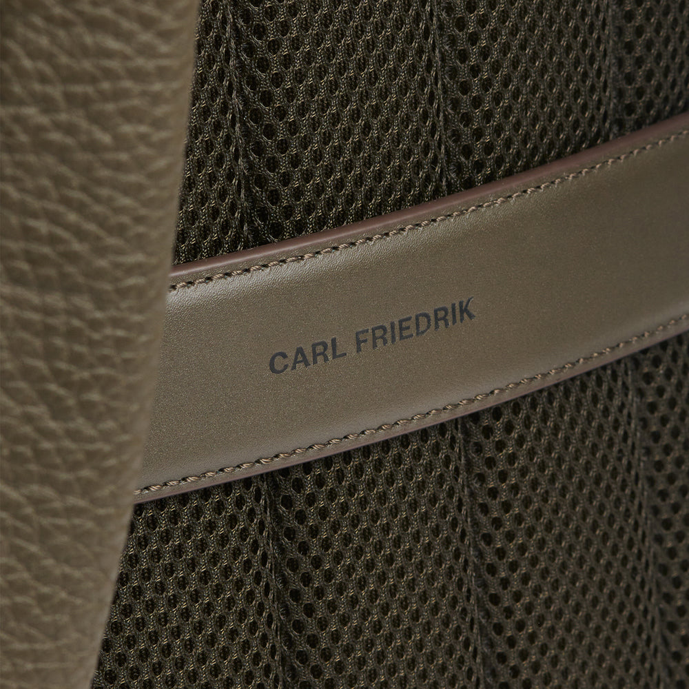Carl_Friedrik_CF13012_olive
