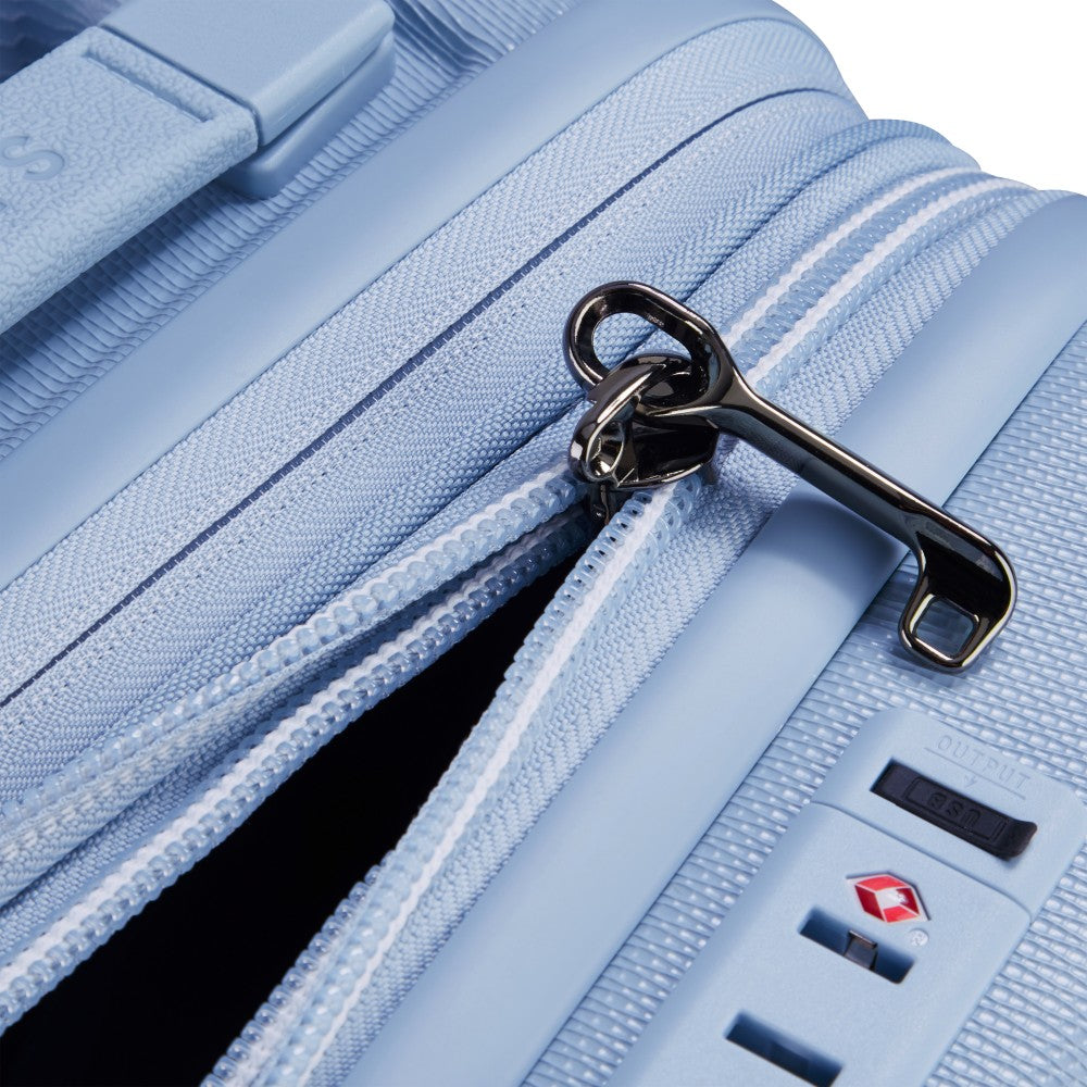 Delsey_167680112_light_blue