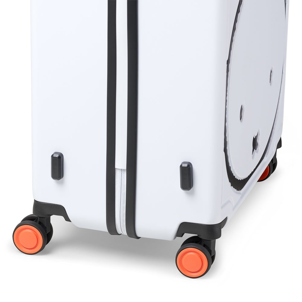 Miffy_MH0101-001_Large_Trolley_Case_White_with_Black_Bunny