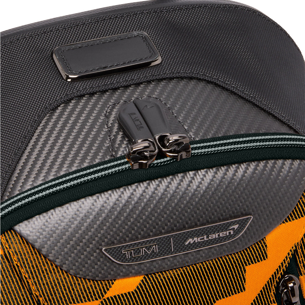 Tumi_159037_dazzle_camouflage