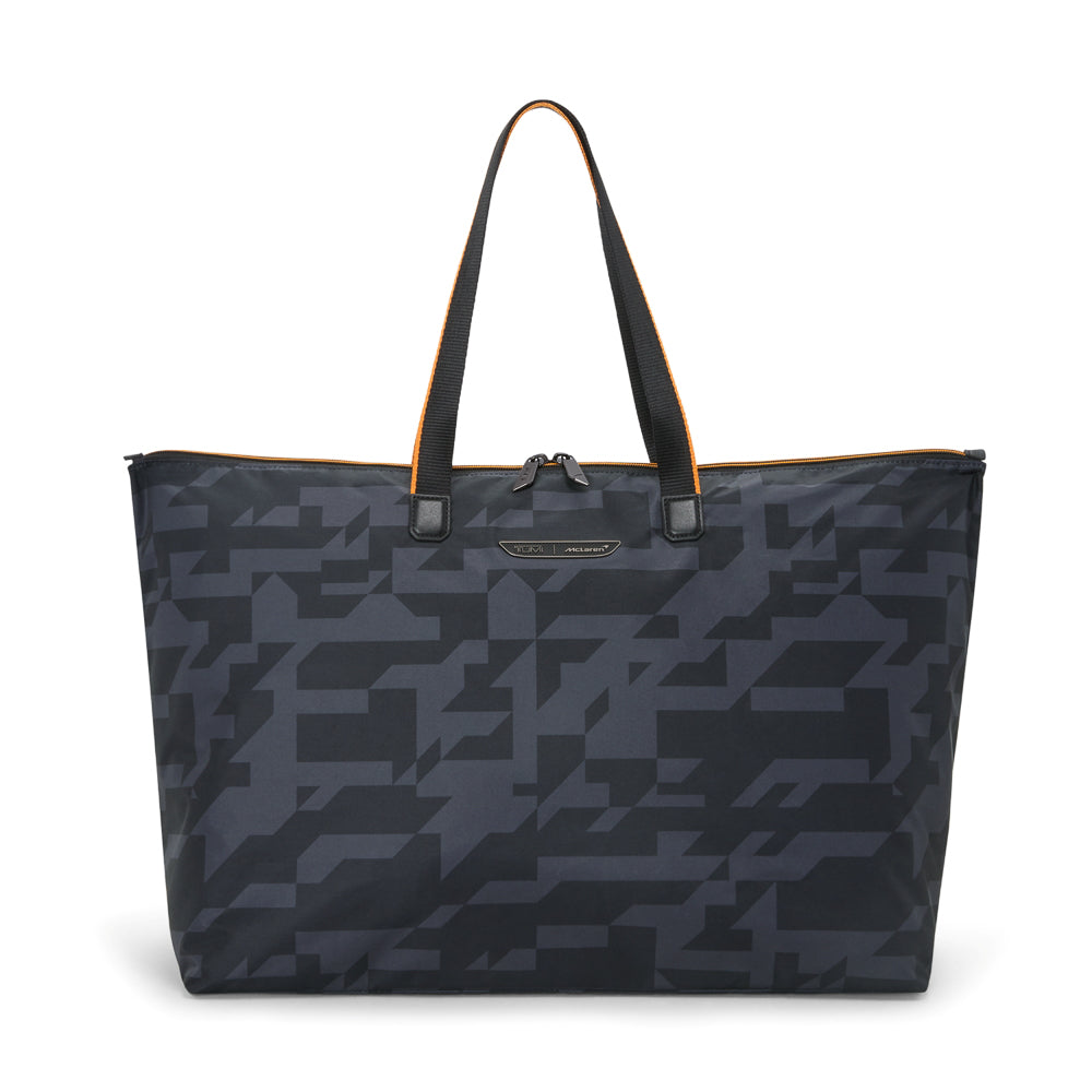 Tumi_159148_black_camouflage