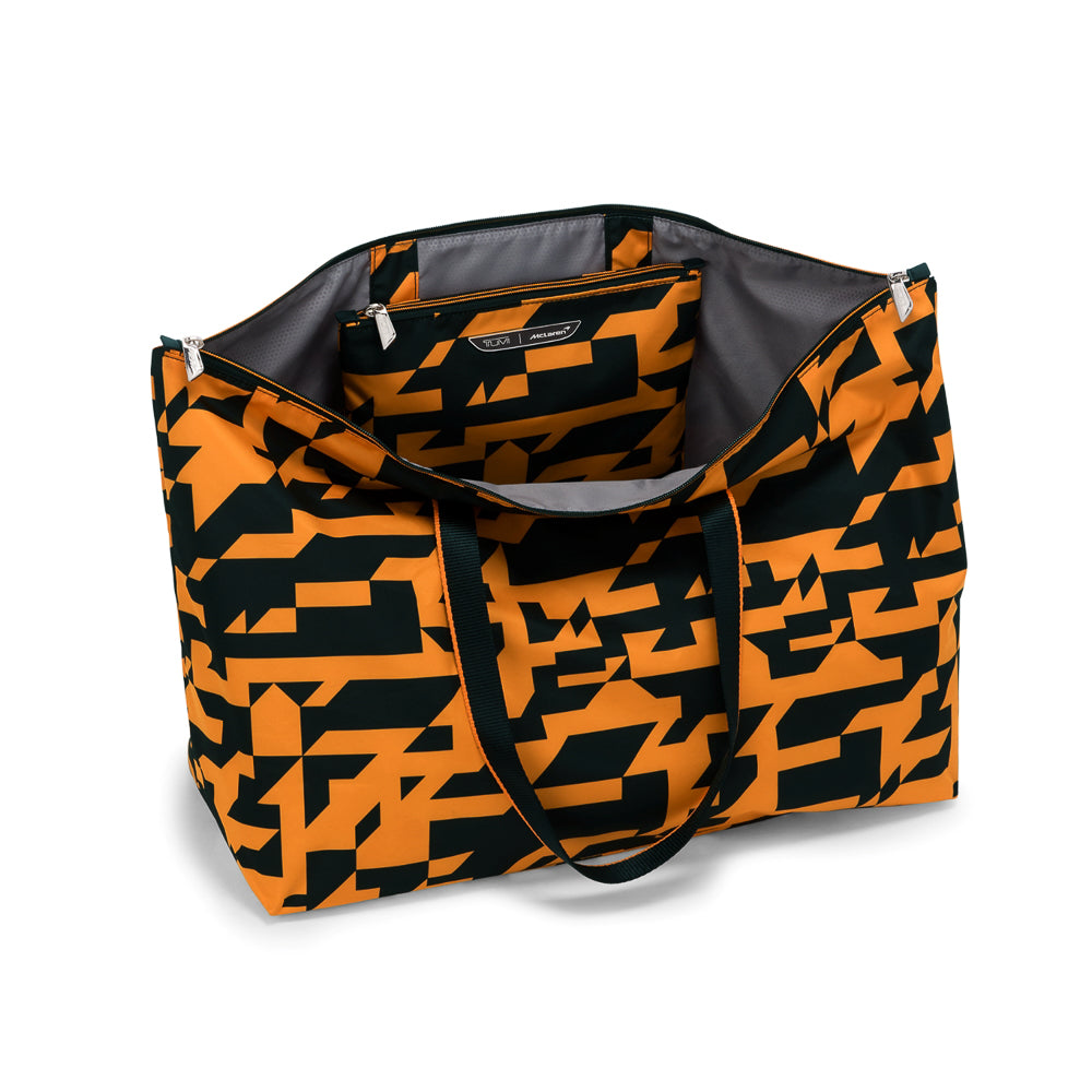 Tumi_159148_dazzle_camouflage