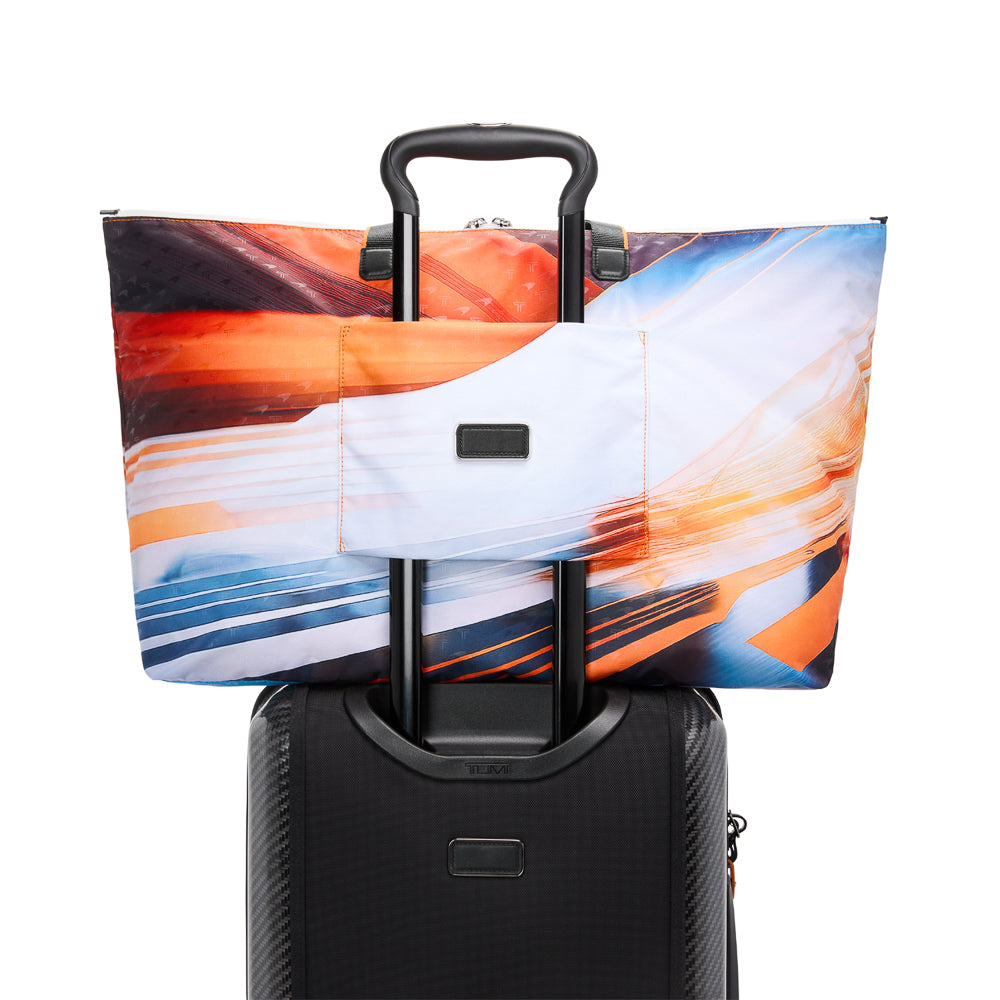 Tumi_159148_papaya_speed