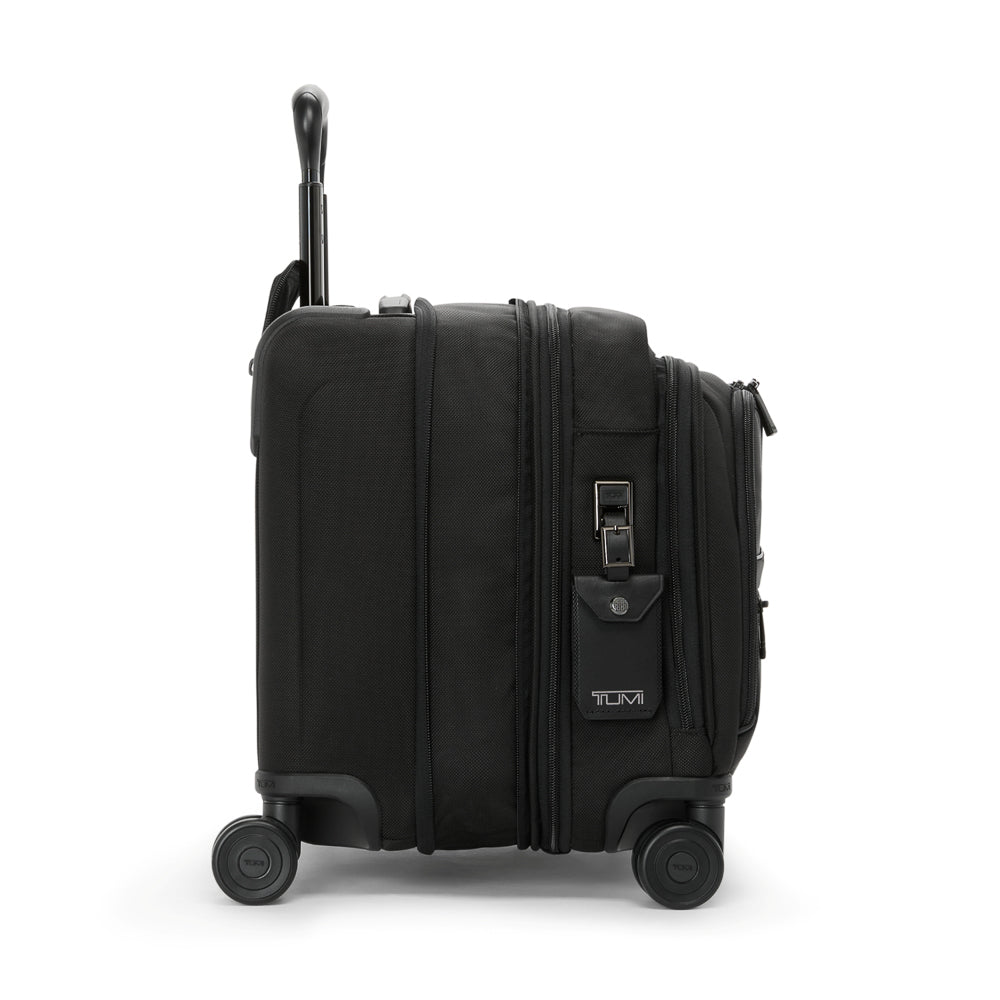 Tumi_161818_black