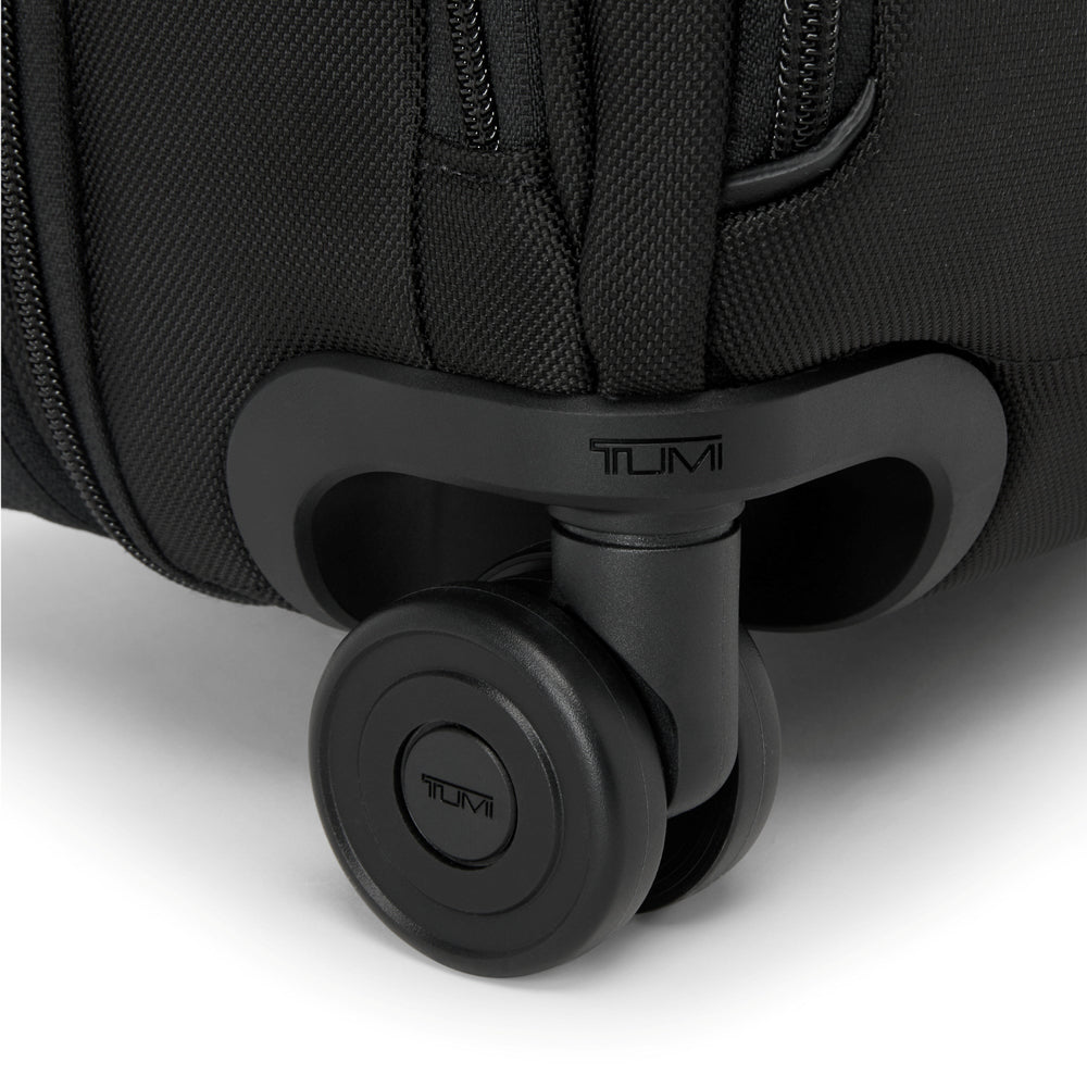 Tumi_161818_black