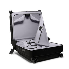 Tumi_161819_black