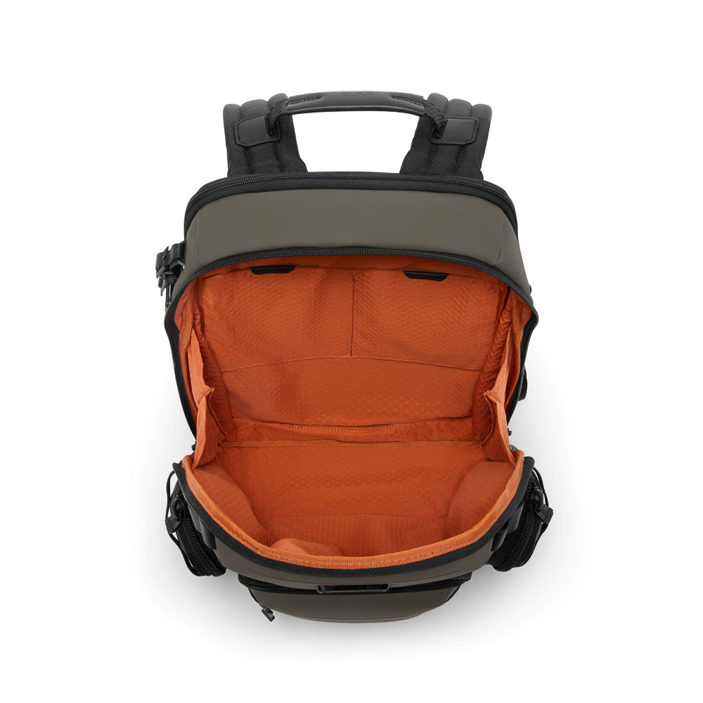 Tumi_161863_brown