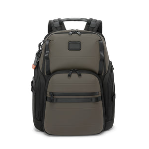 Tumi_161869_brown