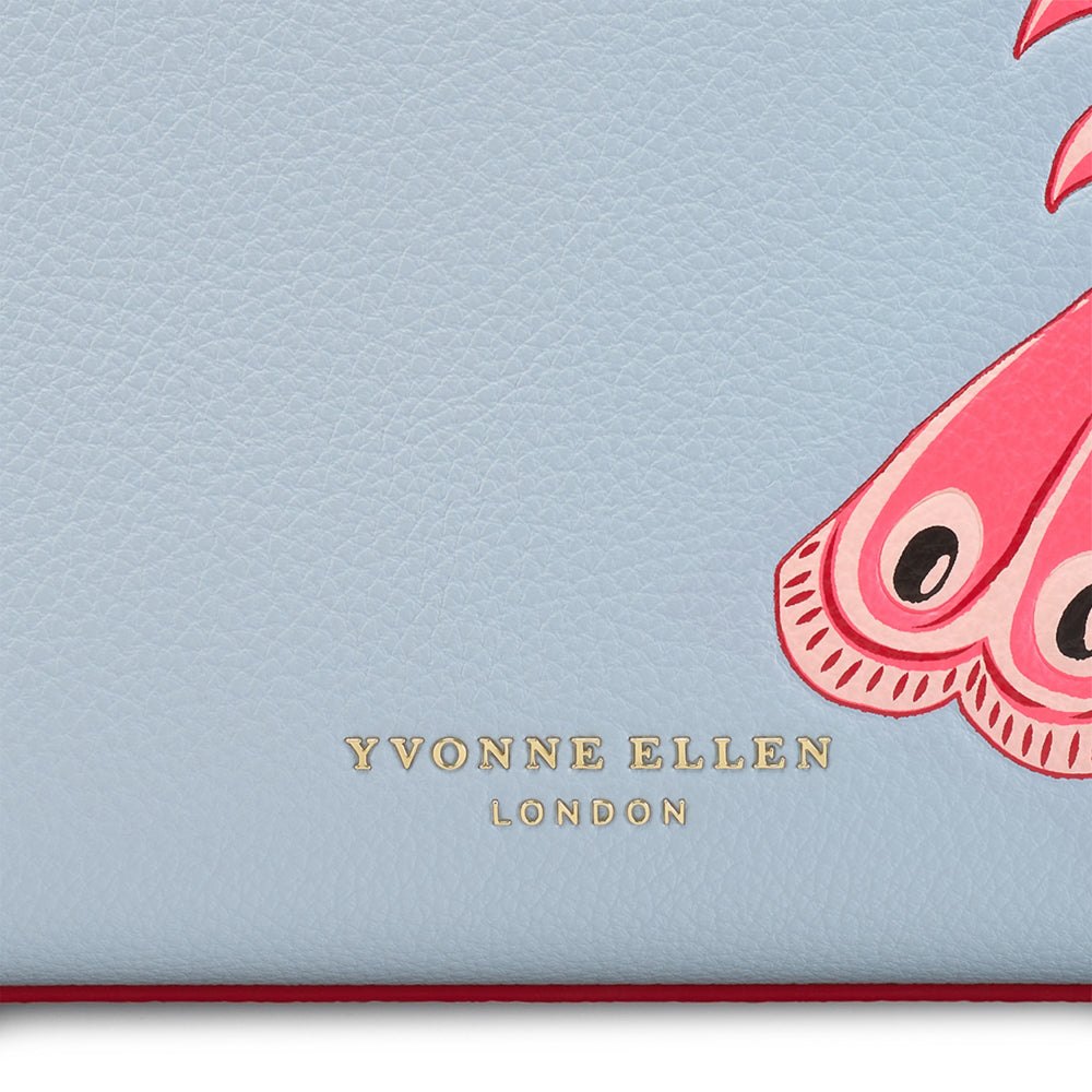 Yvonne_Ellen_YEB1001-003_pale_blue_lobster