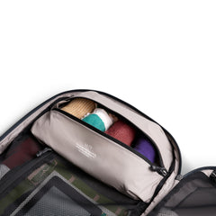 bellroy_BLPA-ASH-241_ash