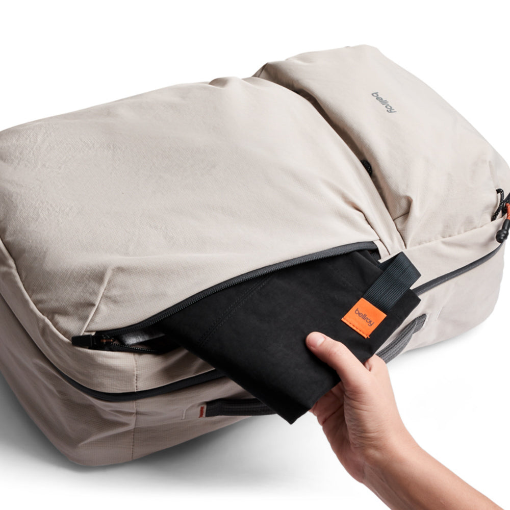bellroy_BLPA-ASH-241_ash