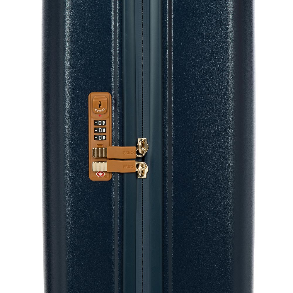 brics_baq08351_blue