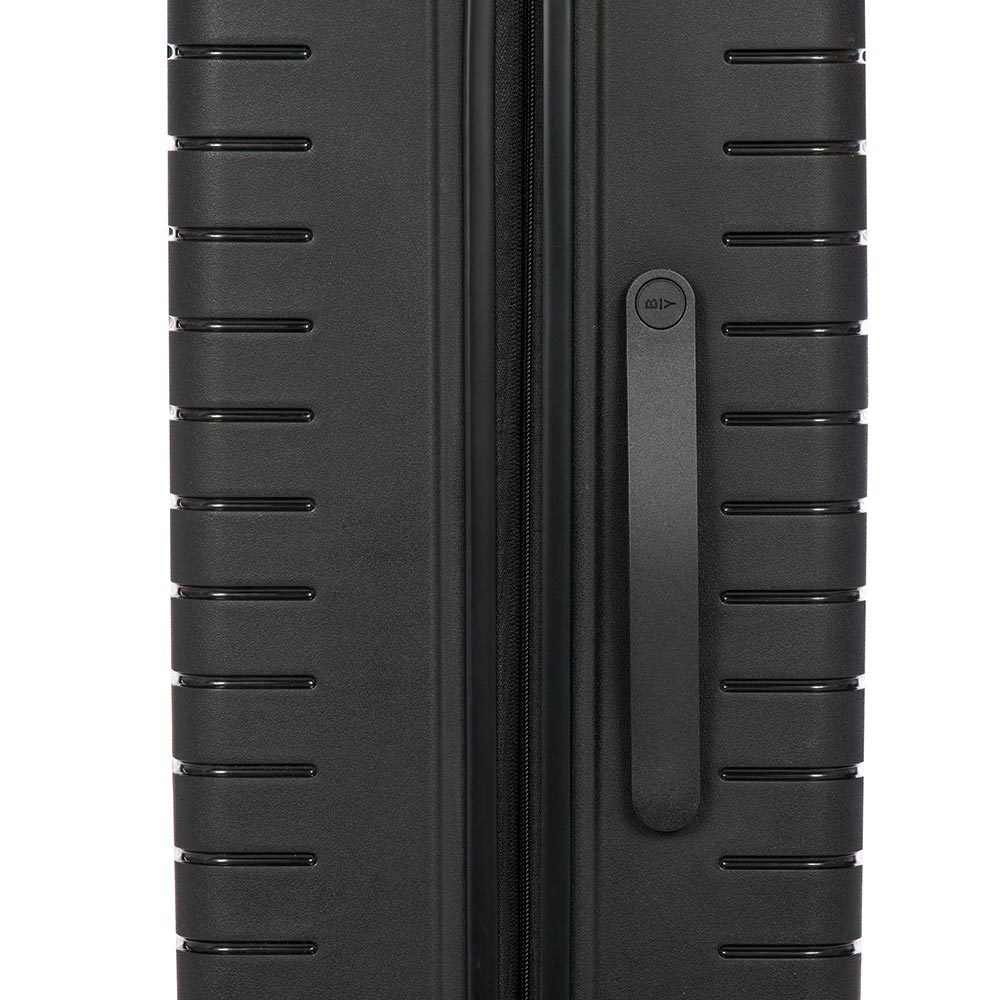 brics_b1y08431_black
