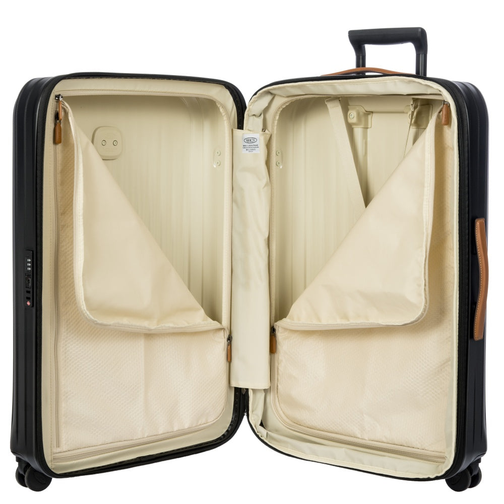 Brics_BAH08453_black