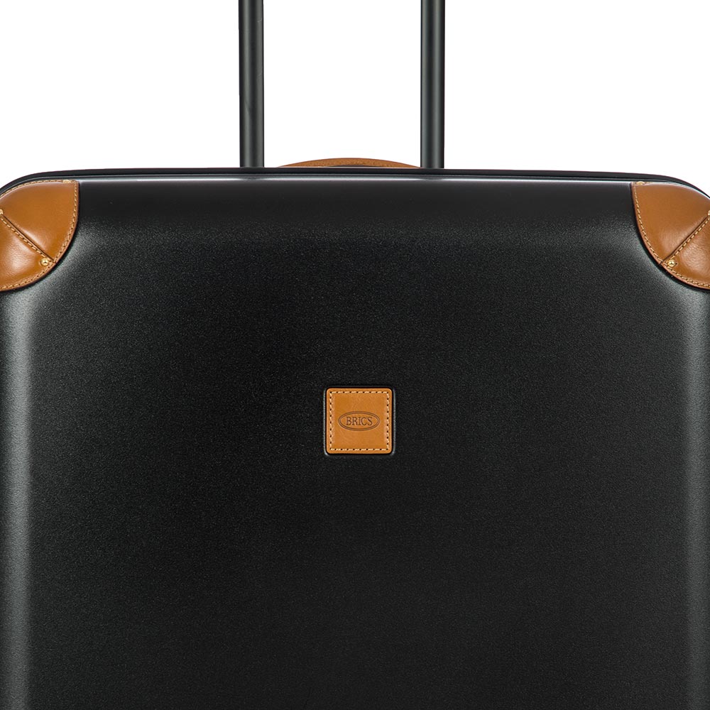 brics_baq08355_black