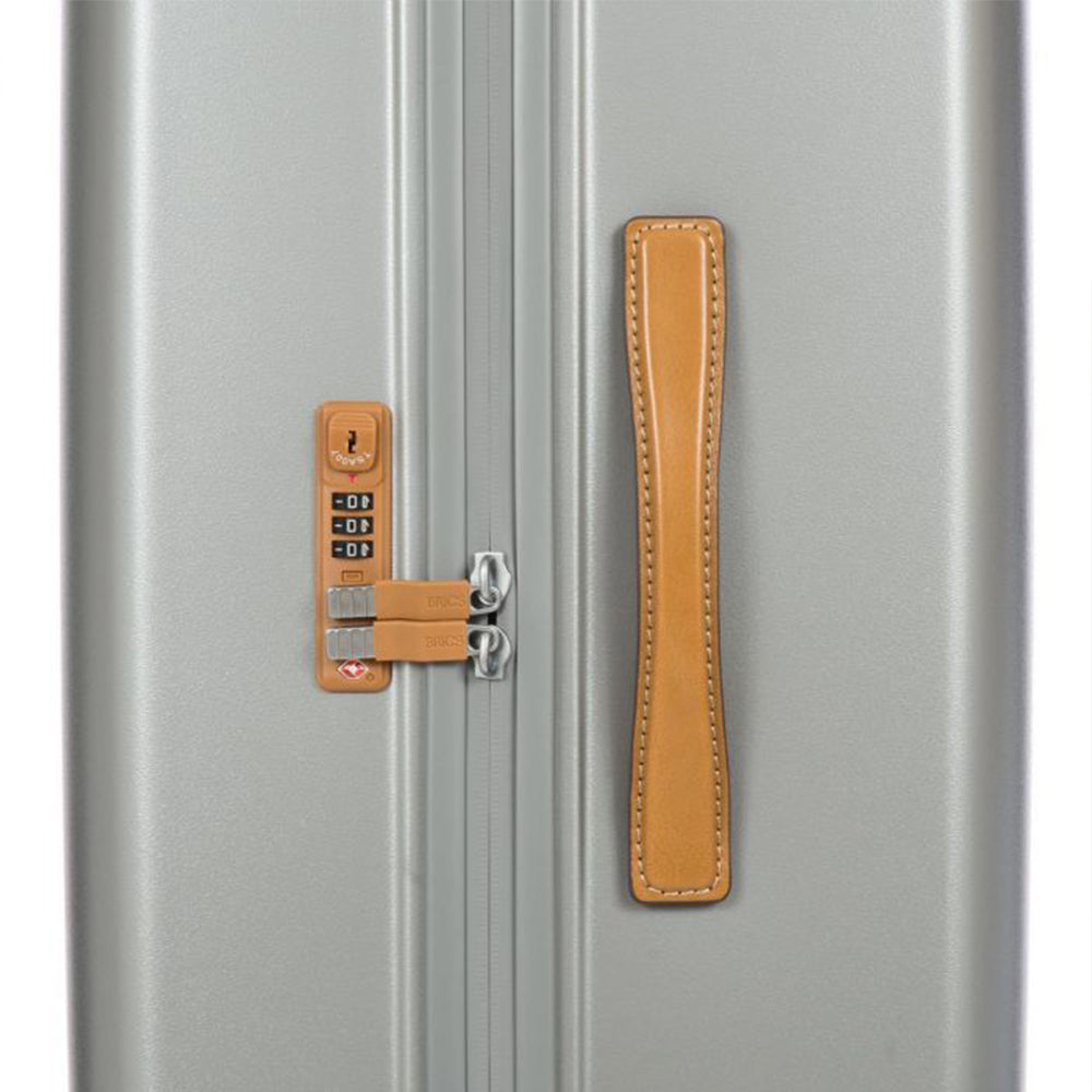 brics_baq08355_silver