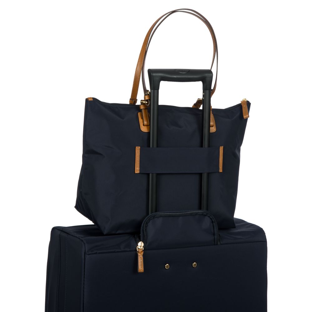 Large ocean blue Sportina Bag by Bric's, a stylish duffle perfect for travel and everyday use.