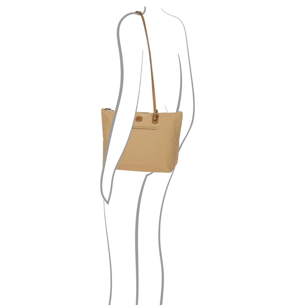 Large Bric's Sportina Bag in cappuccino, showcasing a spacious duffle design with elegant handles and a stylish finish.