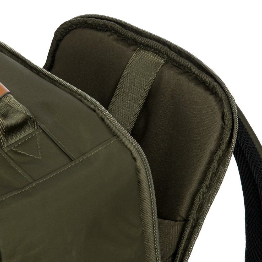 Brics_BXL45061_olive