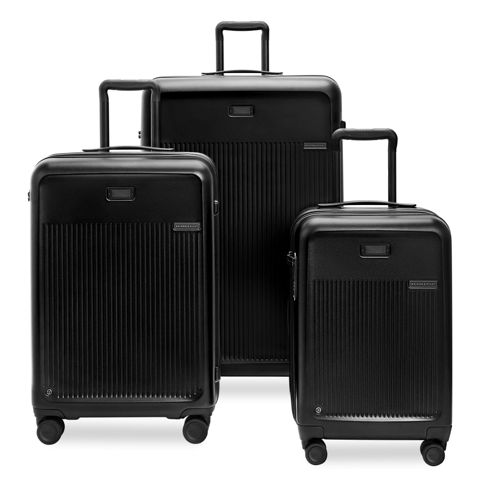 Briggs & Riley Sympatico 3.0 extra large black spinner suitcase with 86cm height, durable wheels, and spacious interior.