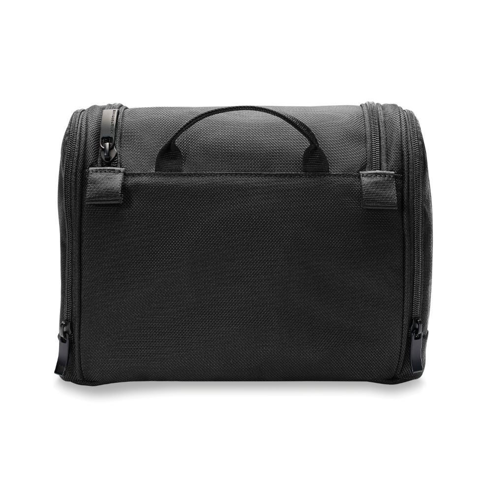 Black Briggs & Riley Deluxe Hangable Kit - Baseline 2 washbag featuring multiple compartments and a sleek design.