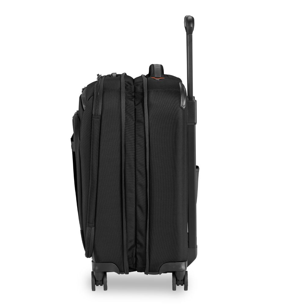 Briggs & Riley ZDX 53cm black carry on spinner cabin luggage with smooth wheels and spacious interior.