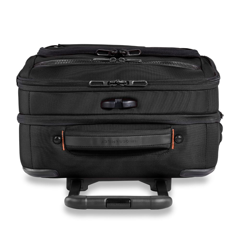 Briggs & Riley ZDX 53cm black carry-on spinner cabin luggage with wheels and retractable handle.