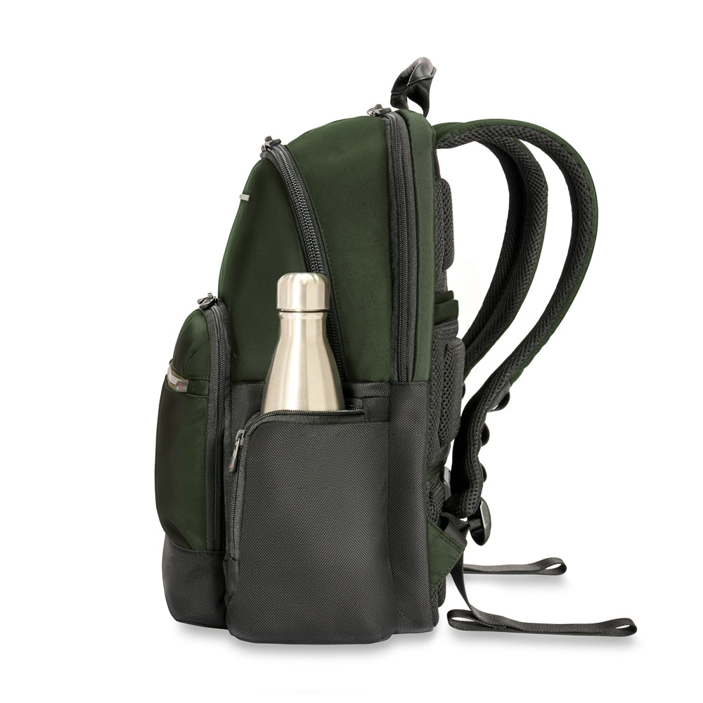 briggs_and_riley_ak126_green