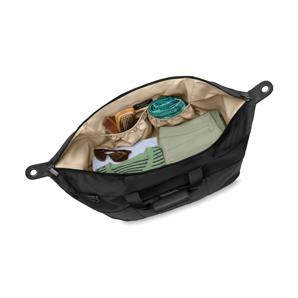 Briggs & Riley Baseline 2 Weekender Duffle in black, featuring spacious interior and comfortable shoulder straps.