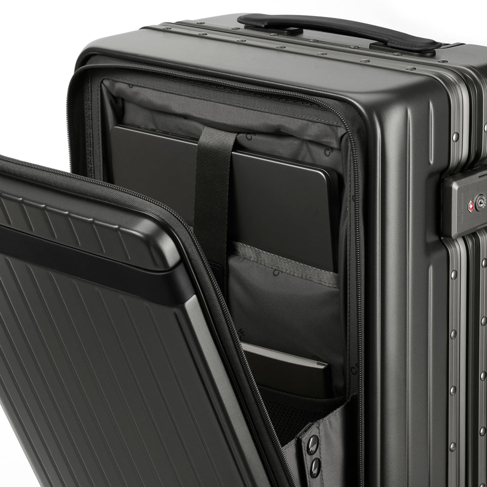 carl_friedrik_CF10201_black