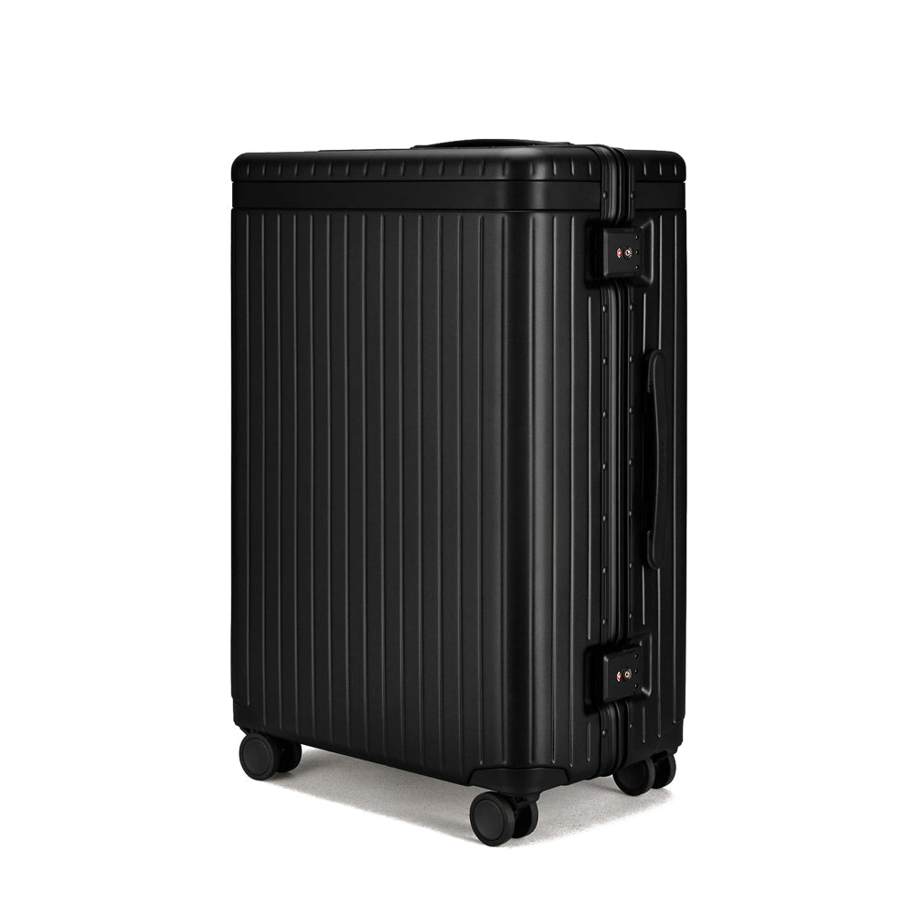 carl_friedrik_CF10309_black