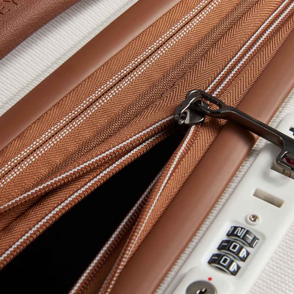 delsey_1676802_cream