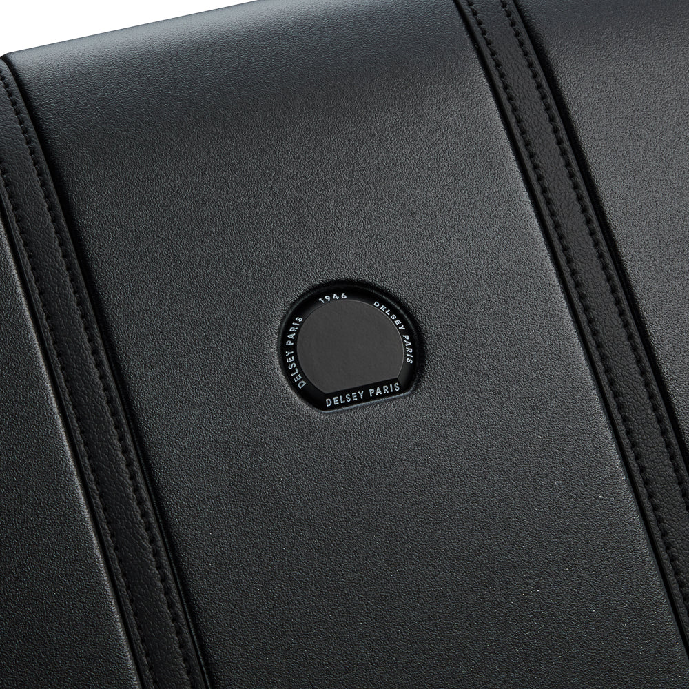 delsey_16778015_deep_black