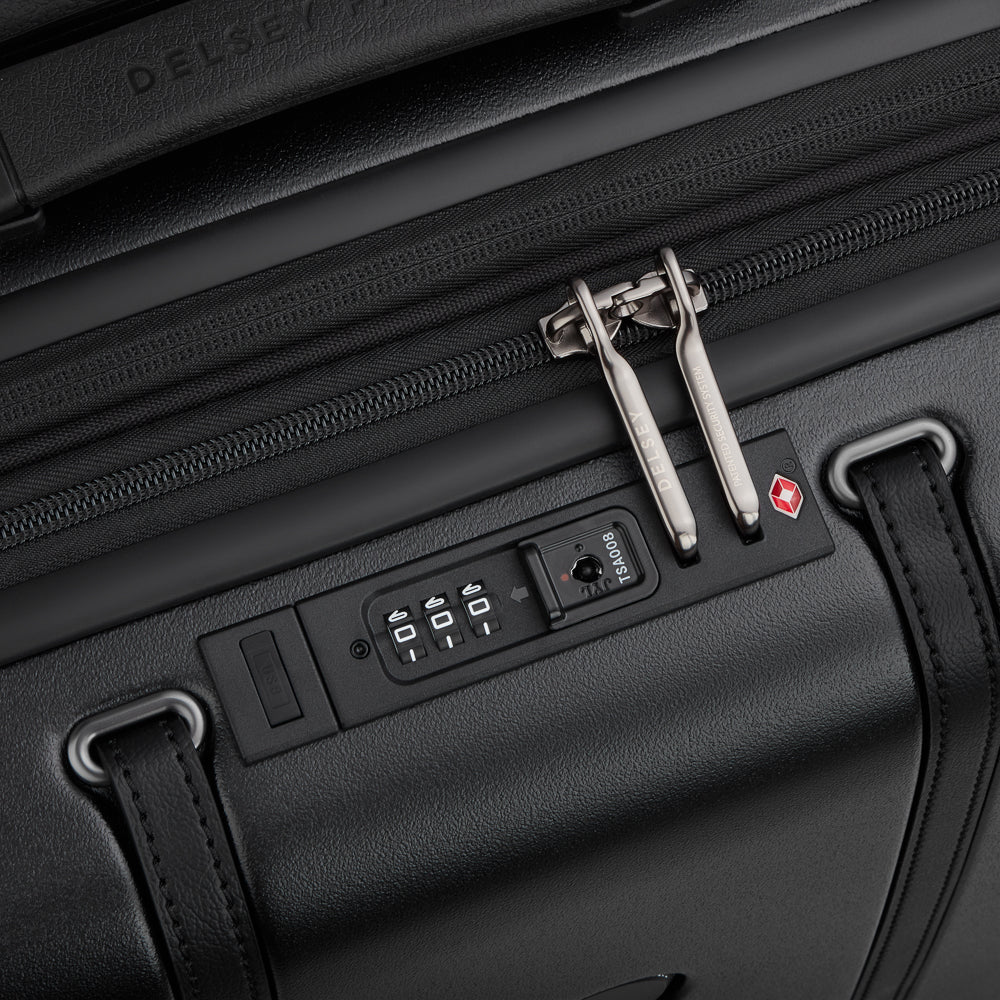delsey_16778015_deep_black