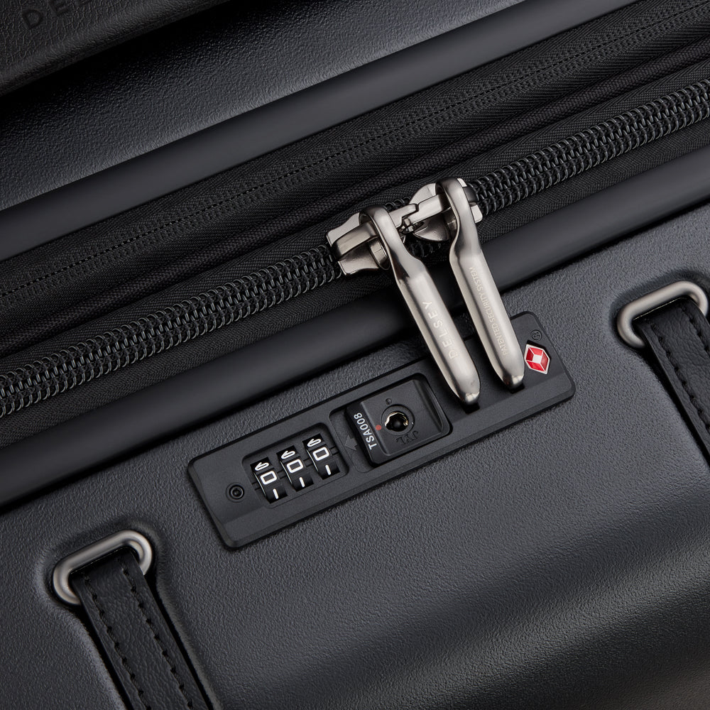 delsey_16778315_deep_black